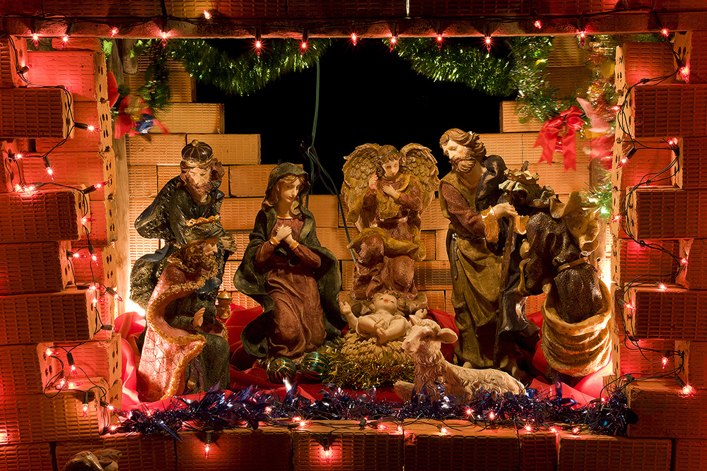 ททท. ชวนมานับดาวในงาน... ประเพณีแห่ดาว เทศกาลคริสต์มาส จังหวัดสกลนครหนึ่งเดียวในประเทศไทย